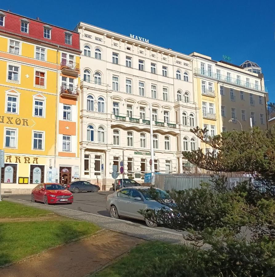 Mariánské Lázně Hotel Maxim מראה חיצוני תמונה