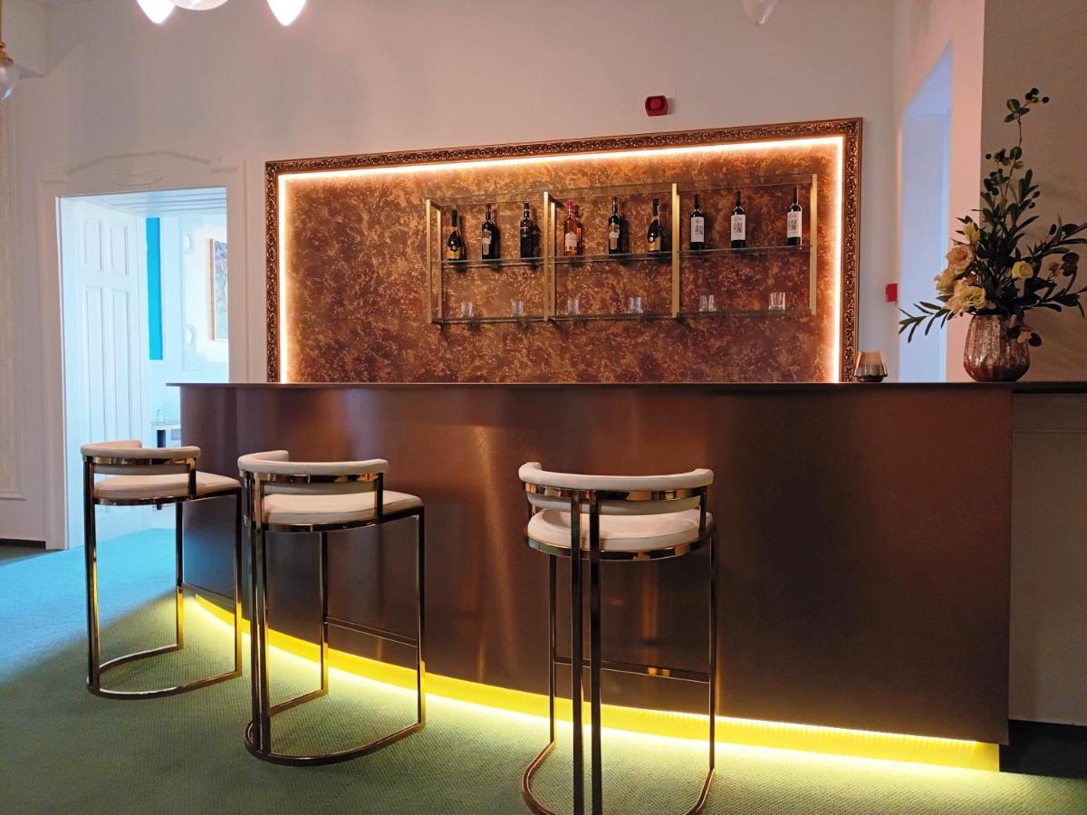 Mariánské Lázně Hotel Maxim מראה חיצוני תמונה