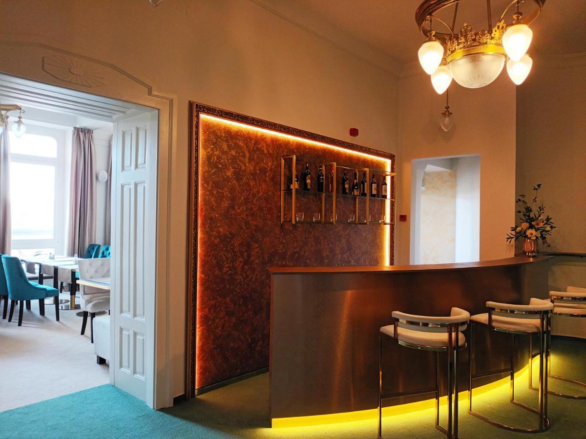 Mariánské Lázně Hotel Maxim מראה חיצוני תמונה